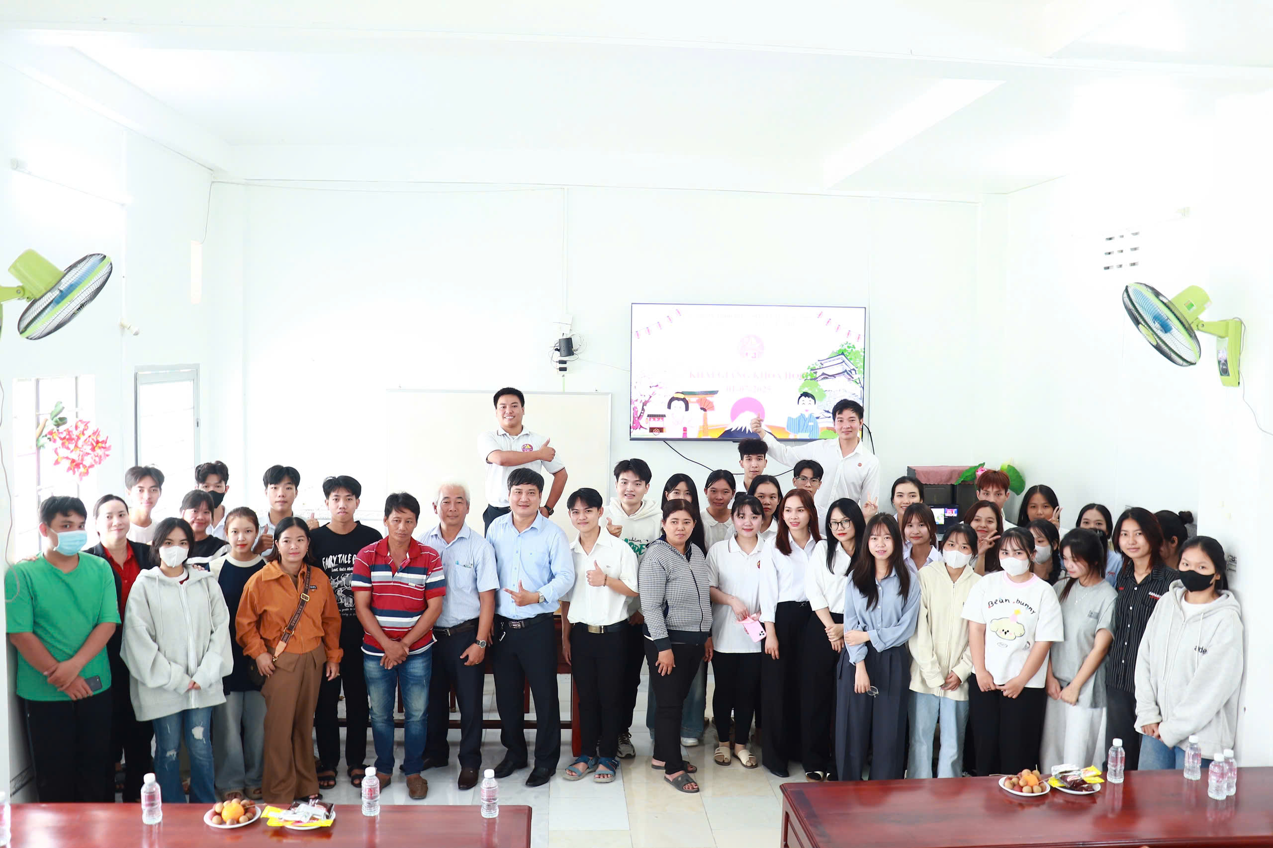 Khai Giảng Đặc Biệt Ngày 07/07/2025 – Cơ Hội Vươn Xa Với Ngoại Ngữ!